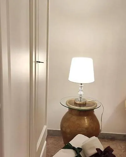 Palazzo Armini Alojamento de Acomodação e Pequeno-almoço Rogliano